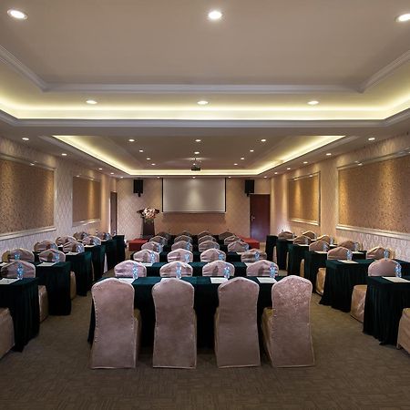 Vienna Hotel Chaoyang Nanning Exterior foto